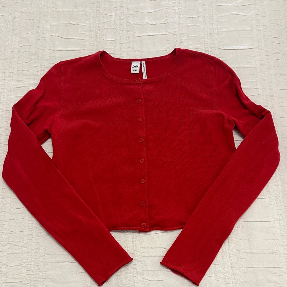 Simons Red Button-Up Long Sleeve Crop Top